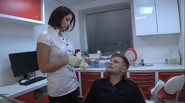 Show A young dentist, to give her pussy, to avoid the complaint of the customer to his boss energy Clips