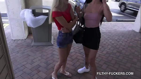 Show Hardcore Sex With Paisley Paige & Lulu Chu Gets Paid To Flash In Public HD energy Clips