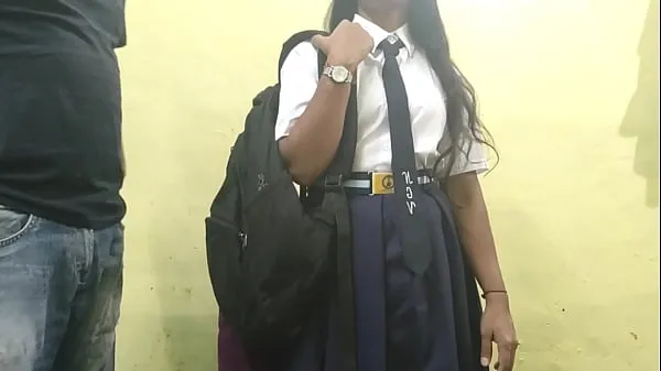 Show When the girl came to the city from the village, the teacher liked it very much and made a relationship with her. Mumbai Ashu energy Clips